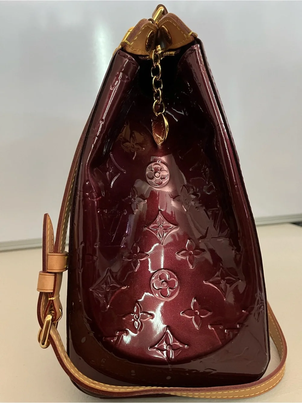 Louis Vuitton Brea GM Rouge Fauviste Vernis M91689 + Matching Coin Wallet